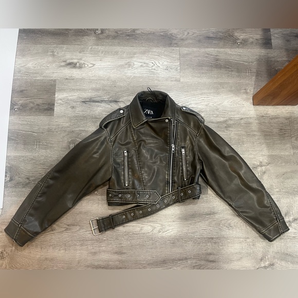 Zara Cropped Faux Leather Jacket - Picture 1 of 2